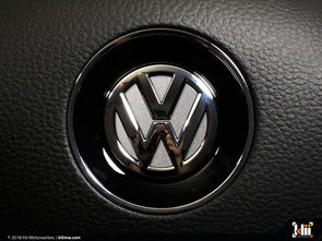 Klii Motorwerkes VW Steering Wheel Badge Insert - White Silver Metallic (Golf Mk7 (Except GTI / R) | 2015-2017)